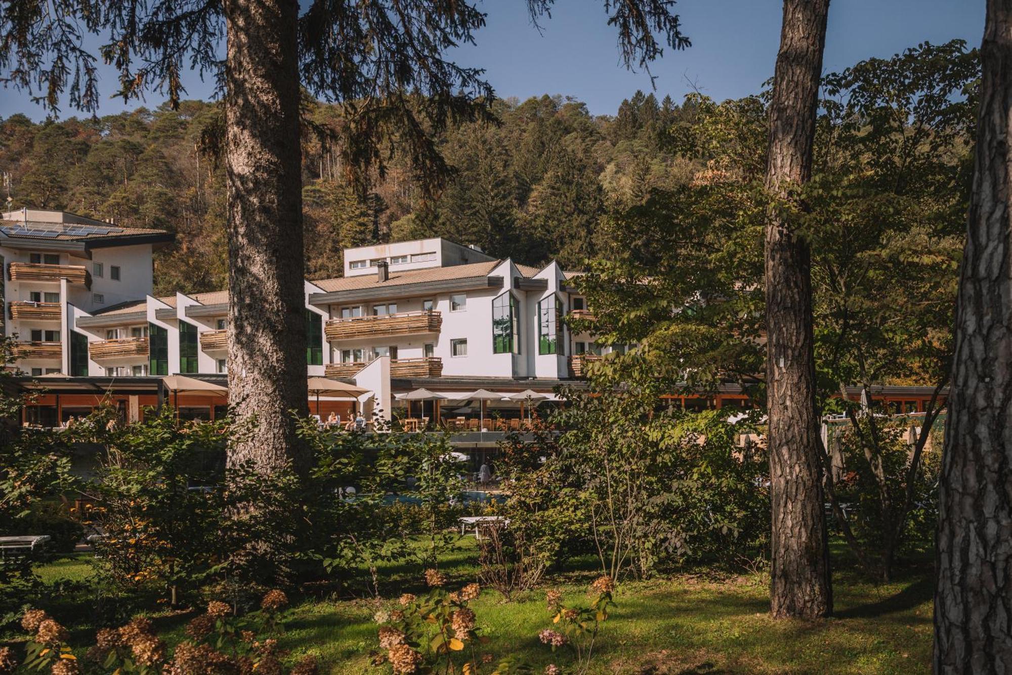 Grand Hotel Terme Di Comano Comano Terme Esterno foto